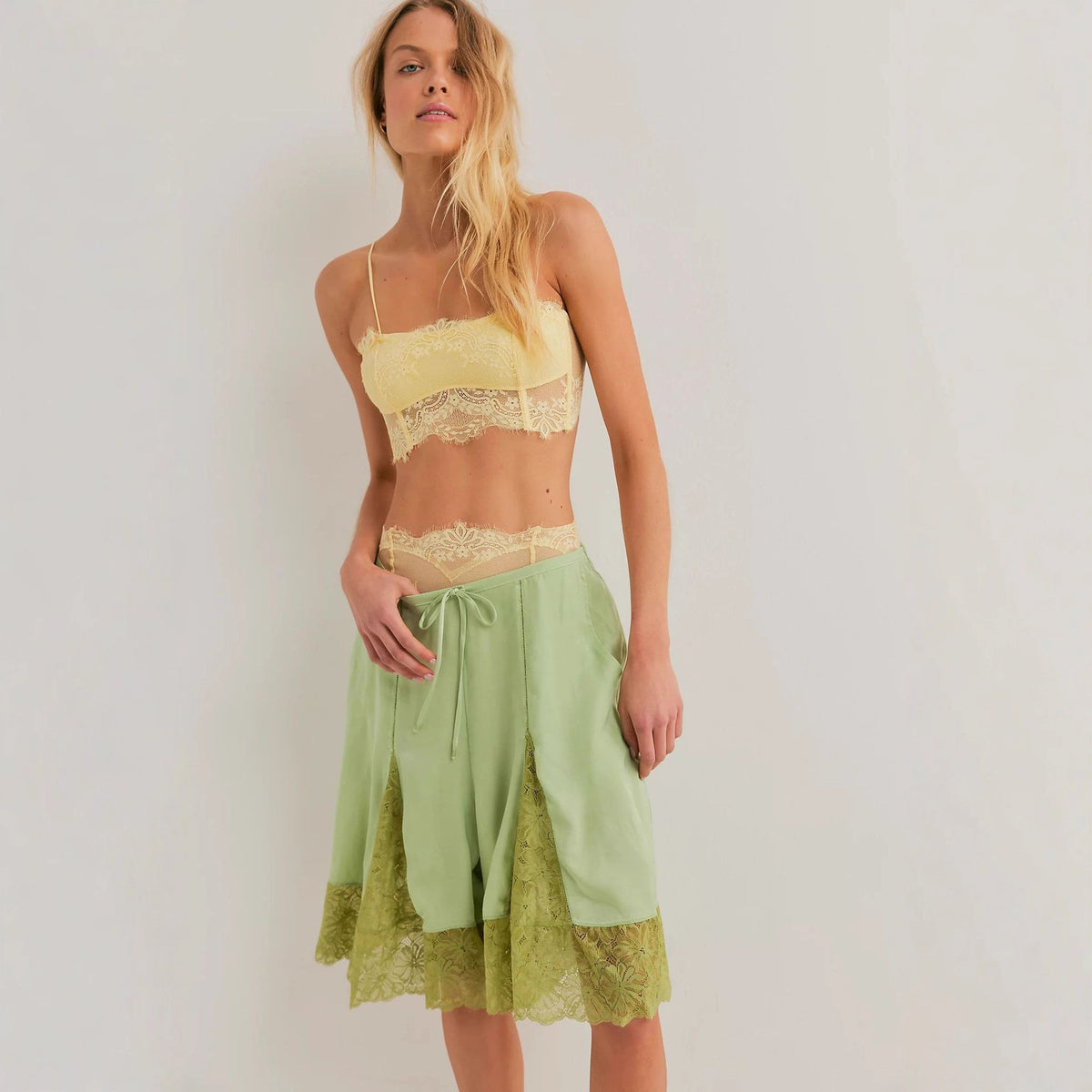 Lace-Trimmed Satin Mid-Length Pants