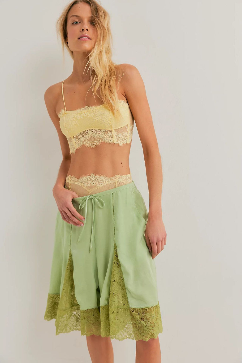 Lace-Trimmed Satin Mid-Length Pants